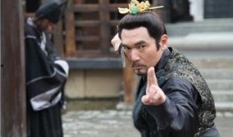 方中信电视剧,演绎传奇人生，电视剧中的情感巅峰