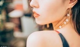 女女女完整版在线观看,激情燃烧的青春岁月，在线观看完整版，揭秘青春禁忌