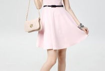 一个叫麻豆的模特,时尚界的璀璨明珠，演绎模特生涯的华丽篇章